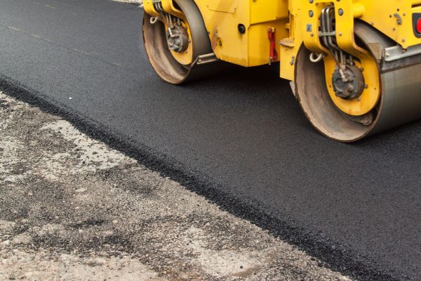 Asphalt Driveway Resurfacing in Gilroy