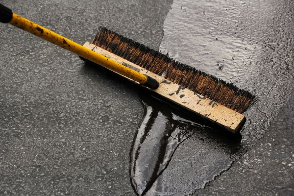 Asphalt Driveway Sealing in Gilroy